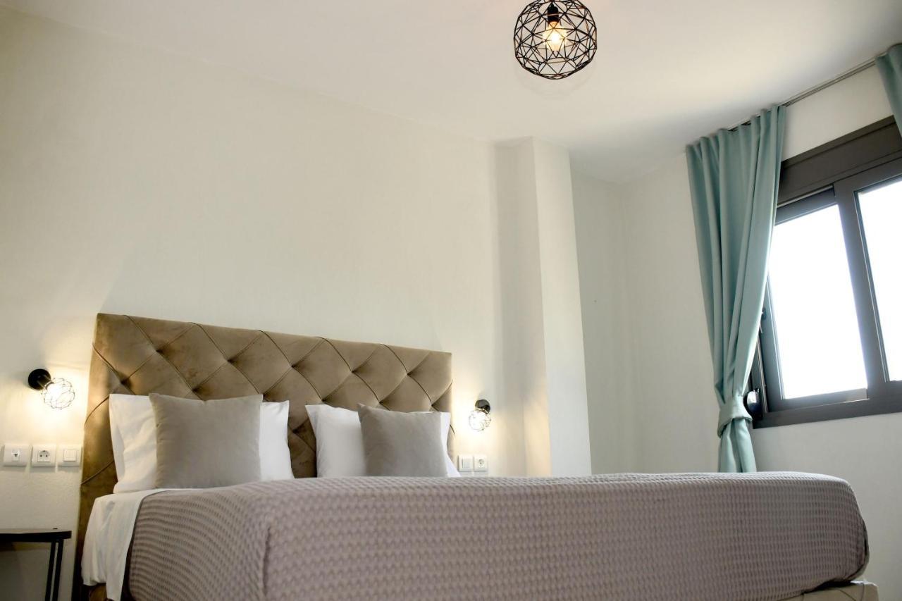 Theano Luxury Suites Nikiti Luaran gambar