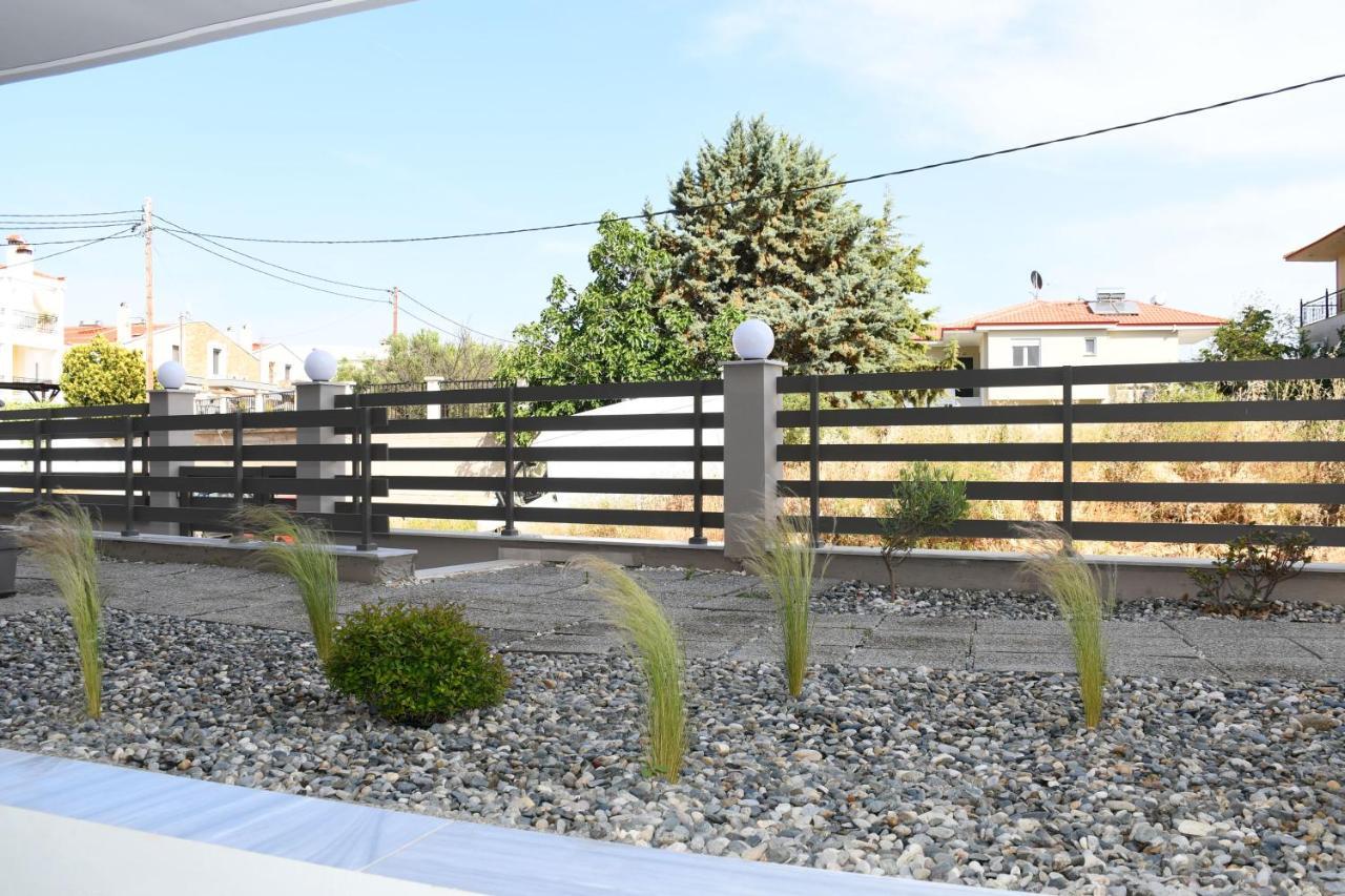Theano Luxury Suites Nikiti Luaran gambar
