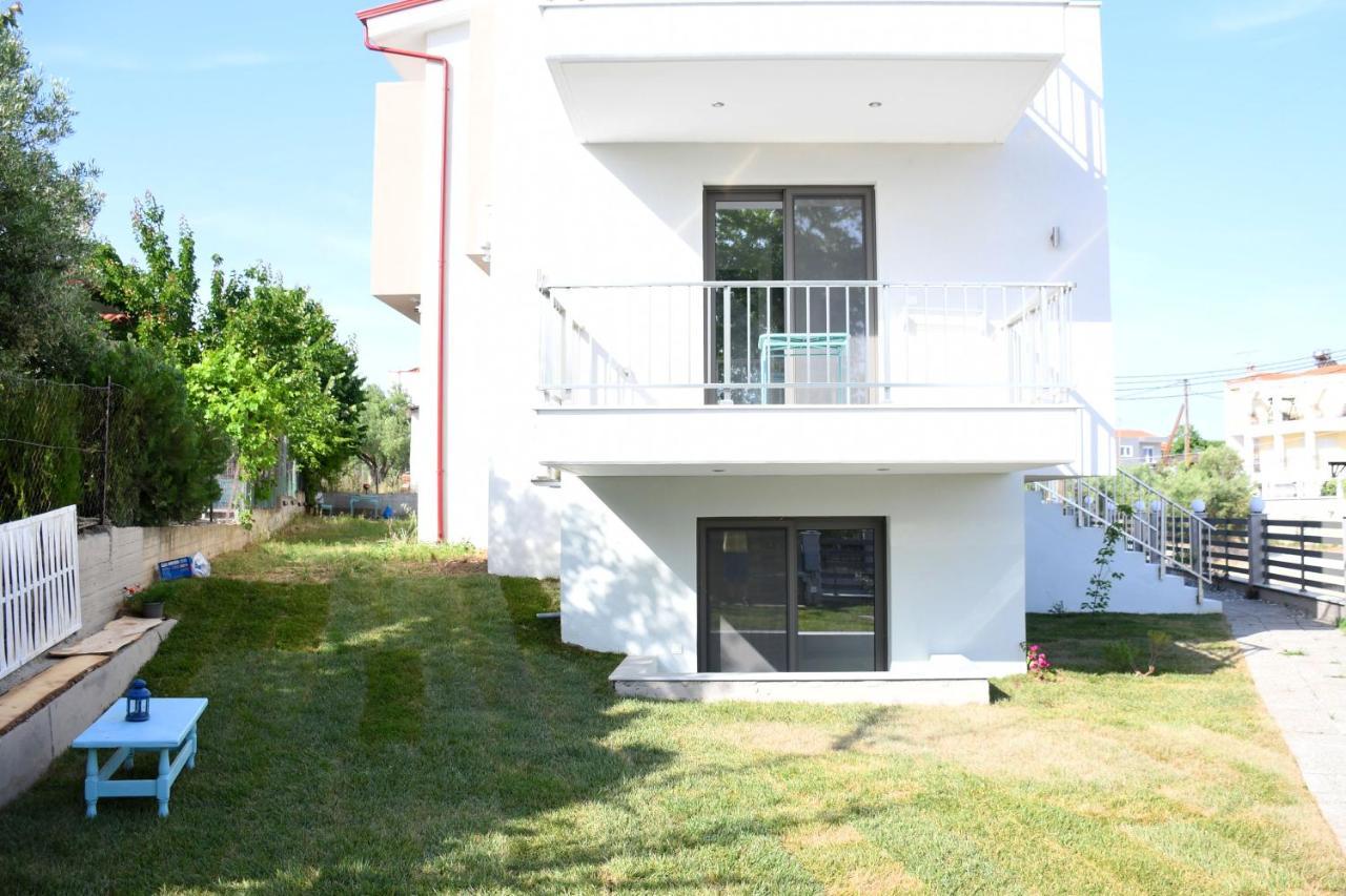 Theano Luxury Suites Nikiti Luaran gambar